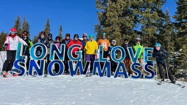 Cleveland Fagowees skiers take a trip to Snowmass