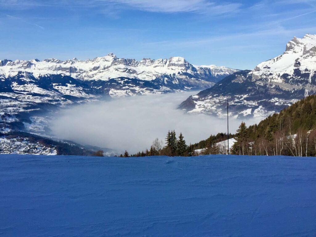 Cleveland Fagowees go skiing at Saint Gervais