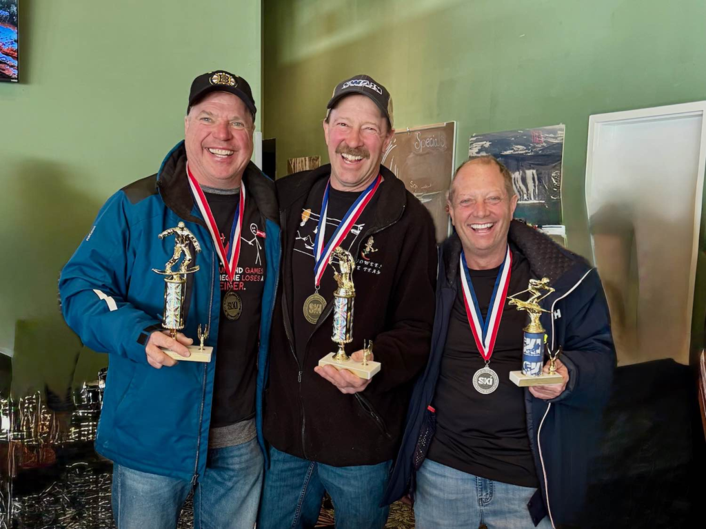 Cleveland Fagowees Ski Racers win trophies