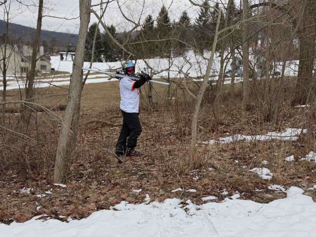 Cleveland Fagowees skier lost in woods